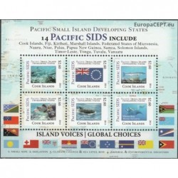 Cook Islands 2014. Marine life near SIDS