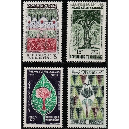 Tunisas 1960. Medžiai