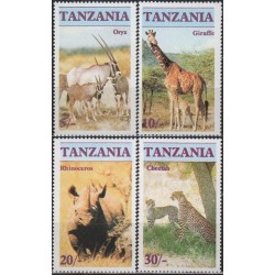 Tanzania 1986. Giant animals