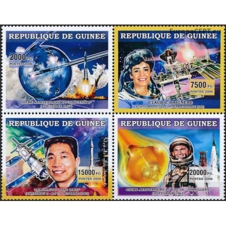 Gvinėja 2006. Astronautai