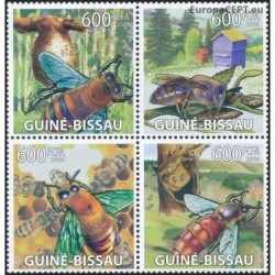 Bisau Gvinėja 2009. Bitės