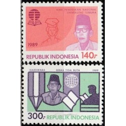 Indonezija 1989. Švietimas