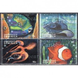 Dominica 2001. Diving in...